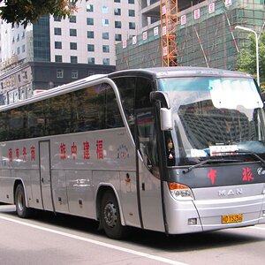 Kaukoliikenteen bussi Fuzhoussa