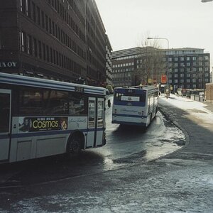 Pääkaupunkilinjat 52 ja Suomen Turistiauto 71