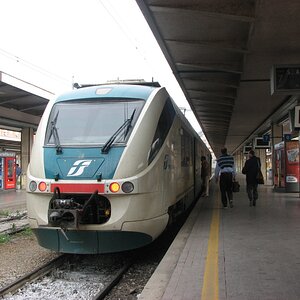 Paikallisjuna Sisiliassa