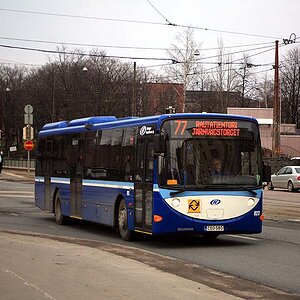 Helsingin Bussiliikenne 823