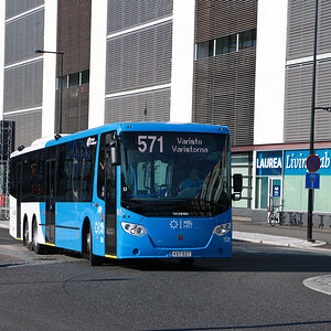 Helsingin Bussiliikenne 1528