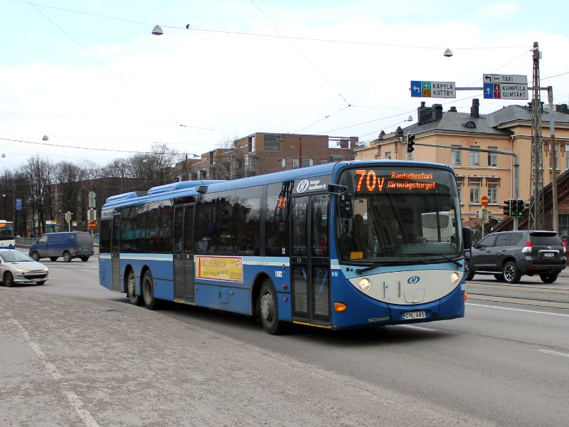 Helsingin Bussiliikenne 1002