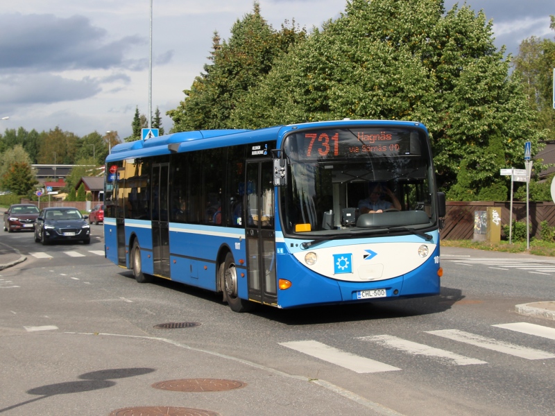 Helsingin Bussiliikenne 1017