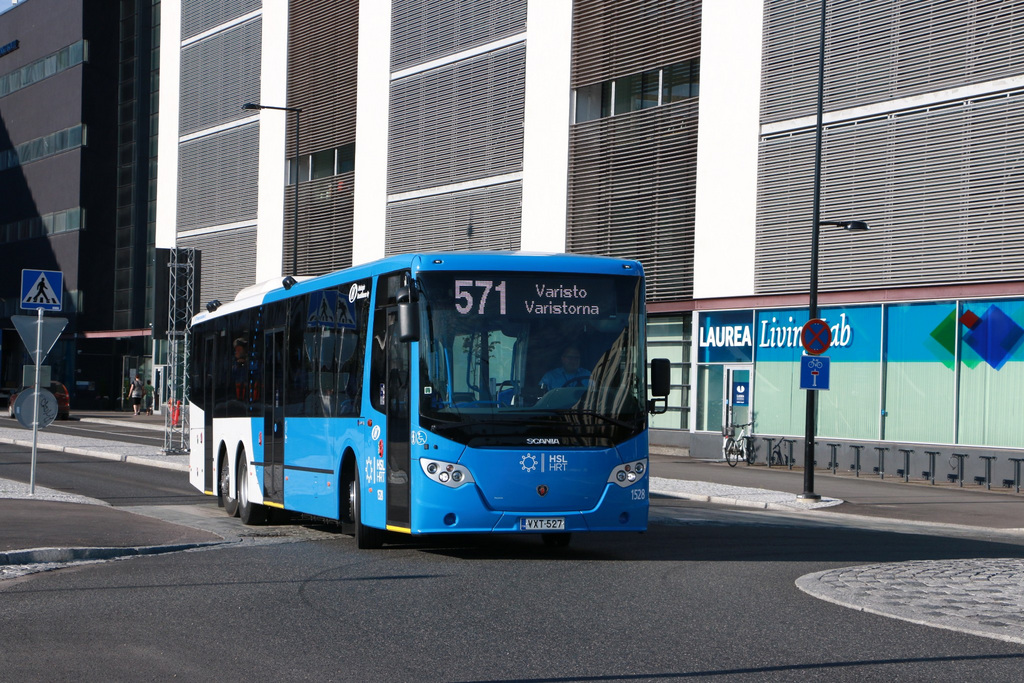 Helsingin Bussiliikenne 1528