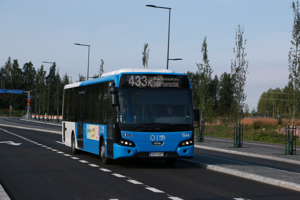 Helsingin Bussiliikenne 1544