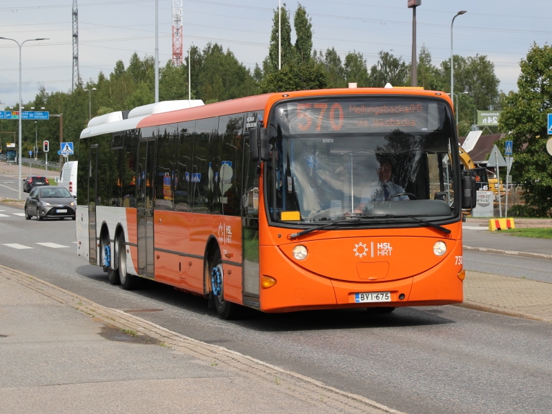 Helsingin Bussiliikenne 738