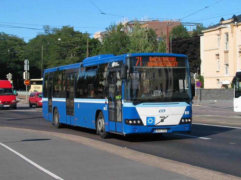 Helsingin Bussiliikenne 811