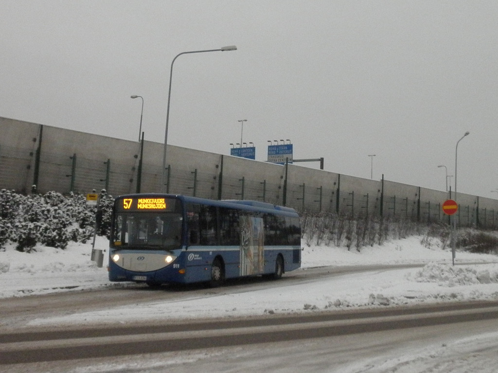 Helsingin Bussiliikenne 911