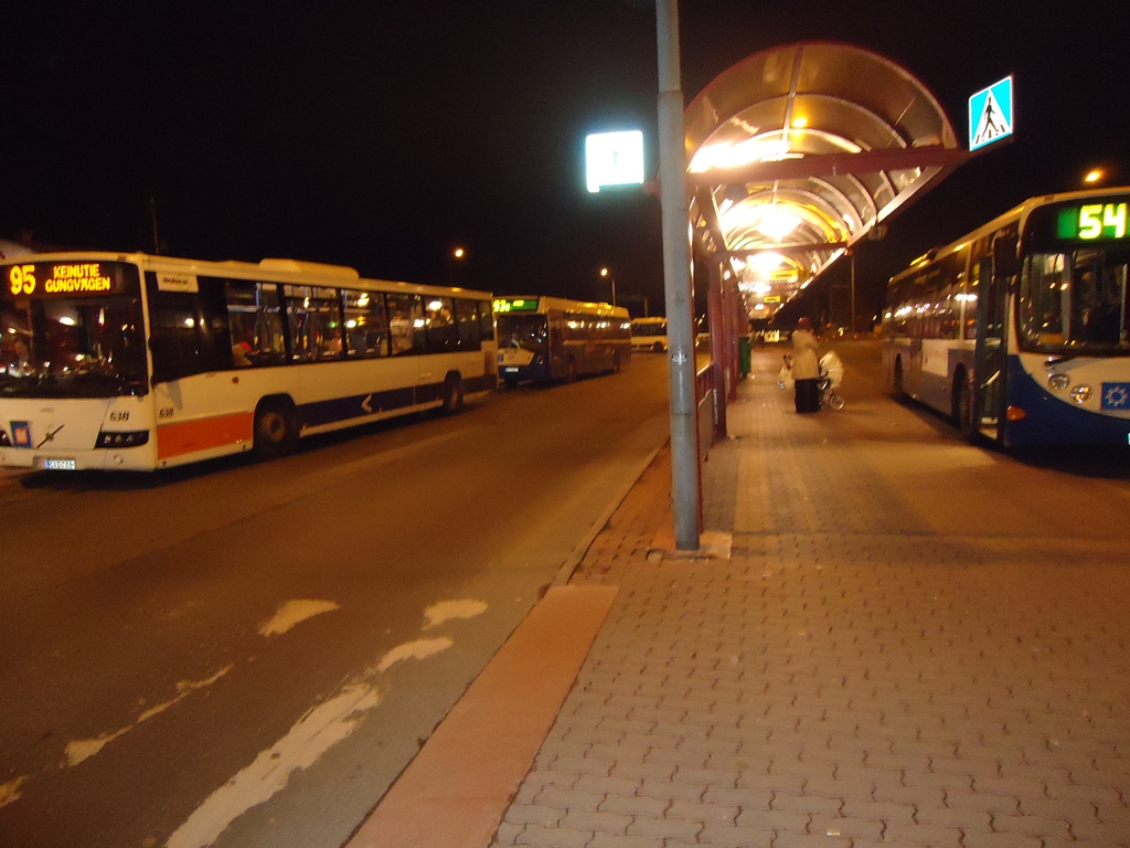 Nobina 638, Helsingin Bussiliikenne 301
