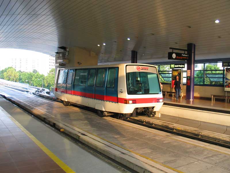 Singapore Mass Rapid Transit kevytmetro