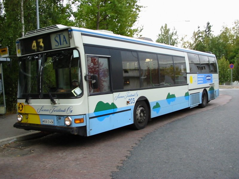 Suomen Turistiauto 203