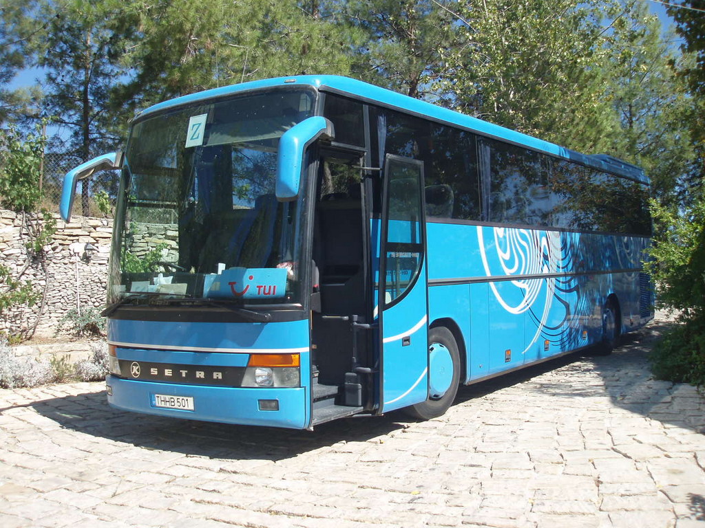 Turistibussi Kyproksella