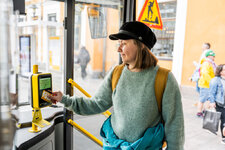 Opiskelija-bussissa-6-Vesa-Tyni-2023-1024x683.jpg