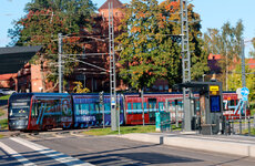 90010292_tro02.jpg