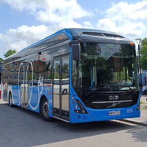 Pohjolan Liikenne 1070