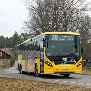 Linjaliikenne Nyholm 2076