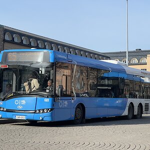 Pohjolan Liikenne 681