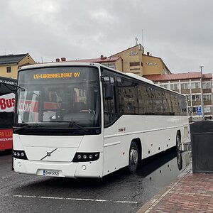 LS-Liikennelinjat 28