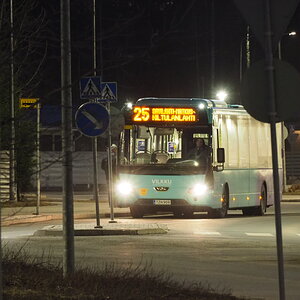 Pohjolan Liikenne 210