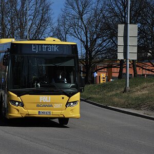 Linjaliikenne Nyholm 2087