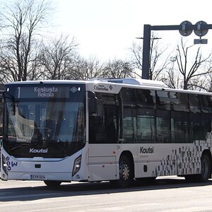 Kymen Charterline 324