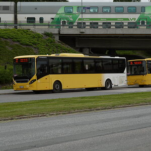 V-S Bussipalvelut 11 ja 40