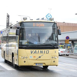 J. Vainion Liikenne 8