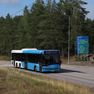 Pohjolan Liikenne 685