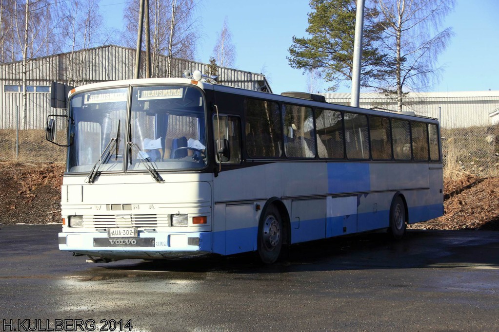 Entinen Suomen Turistiauto 302
