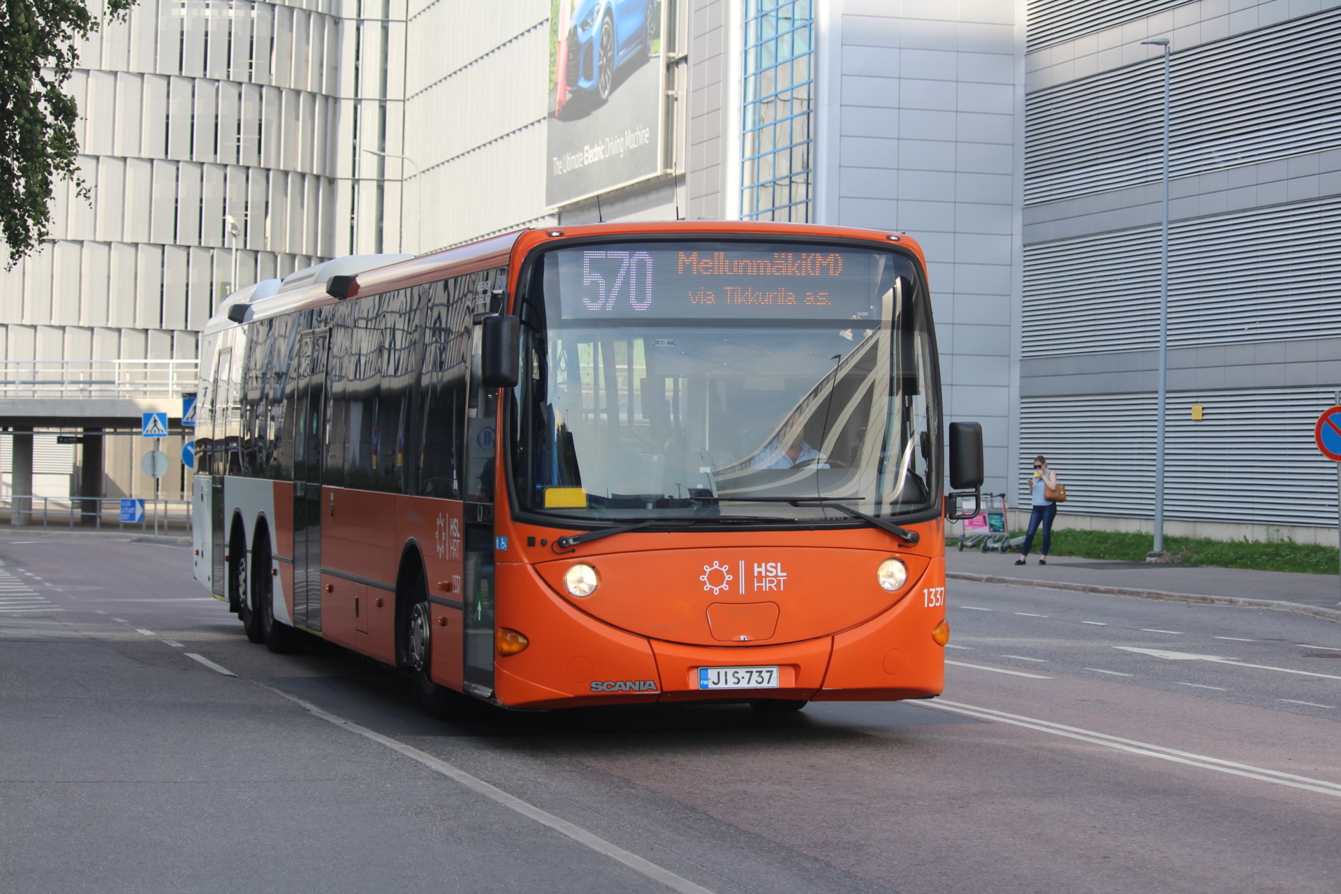 Helsingin Bussiliikenne 1337