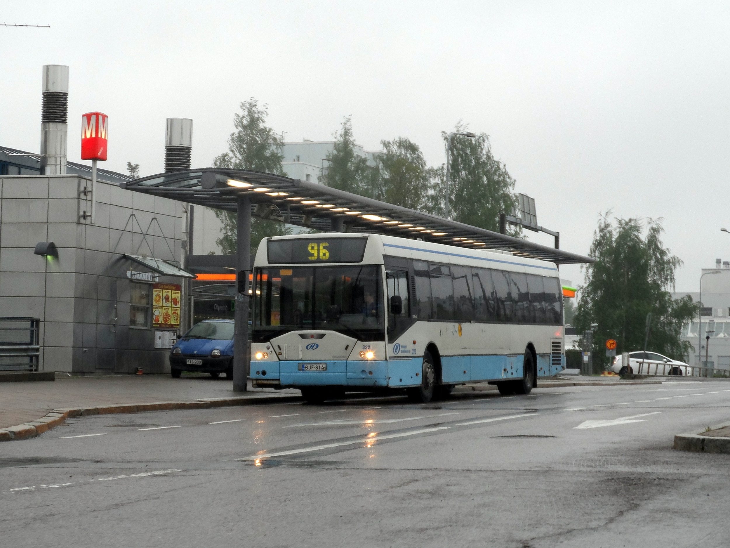 Helsingin Bussiliikenne 322