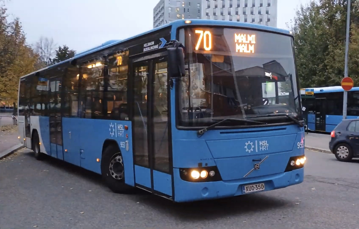 Helsingin Bussiliikenne 953