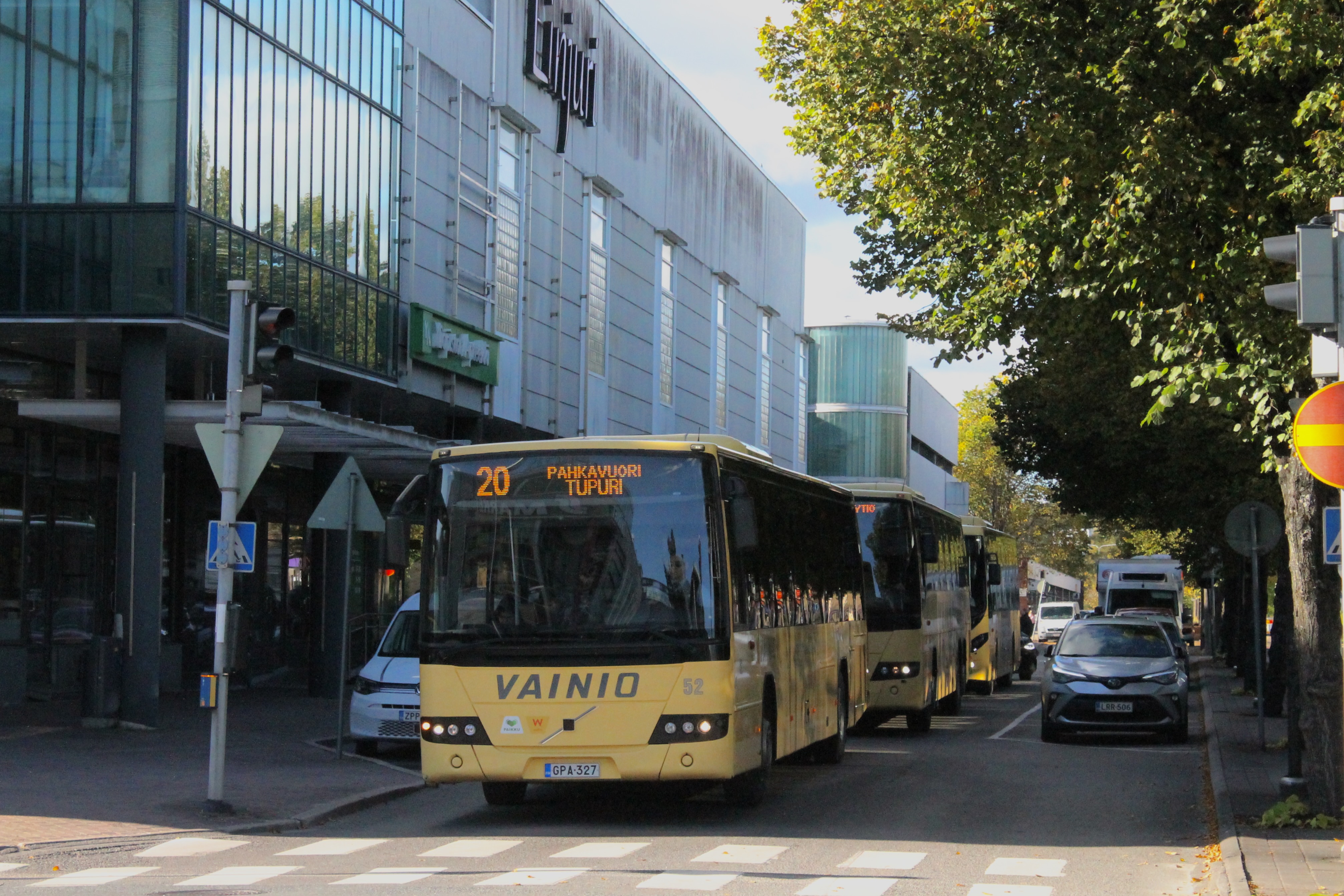 J. Vainion Liikenne 52