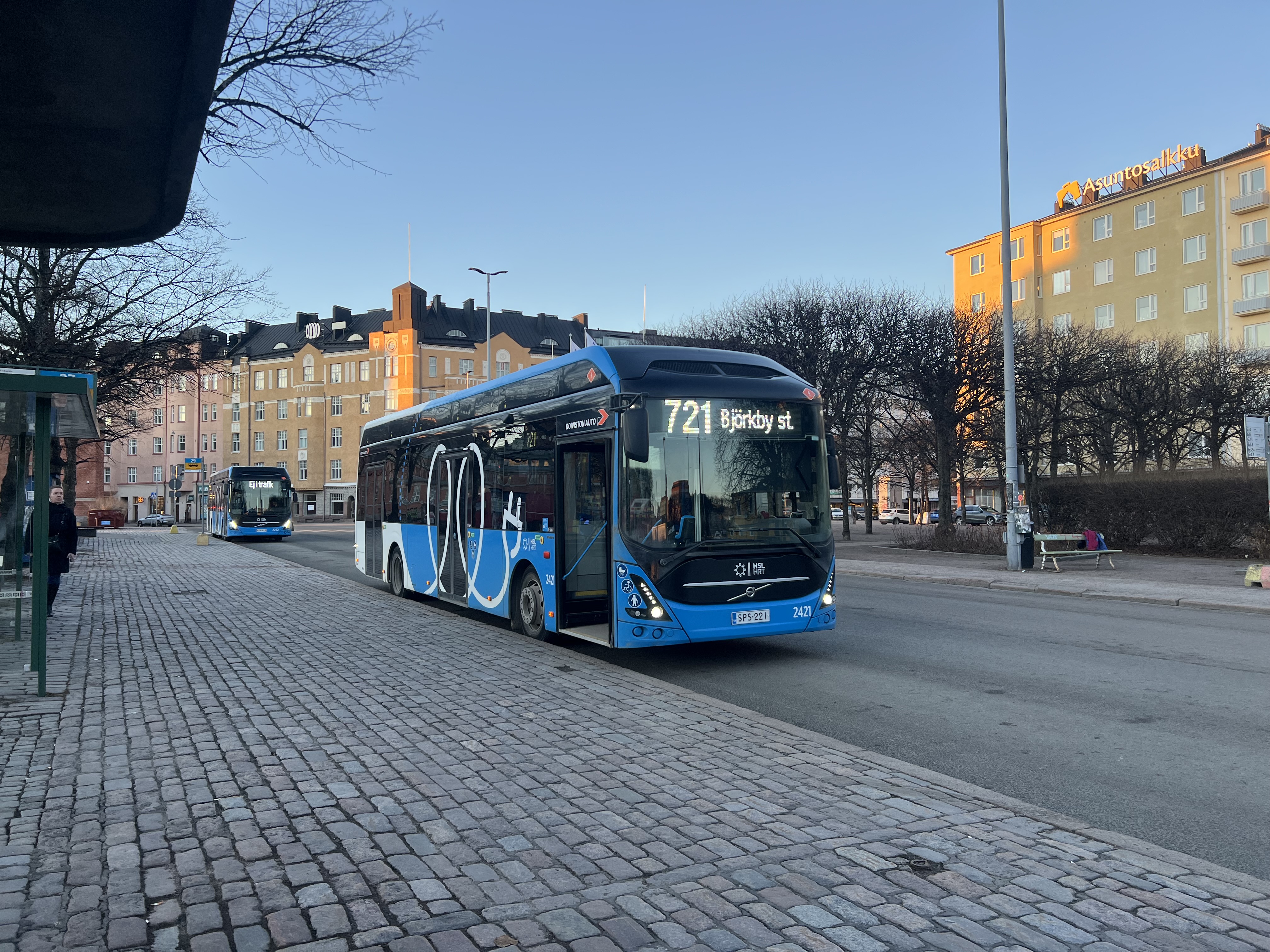 Koiviston Auto Helsinki 2421