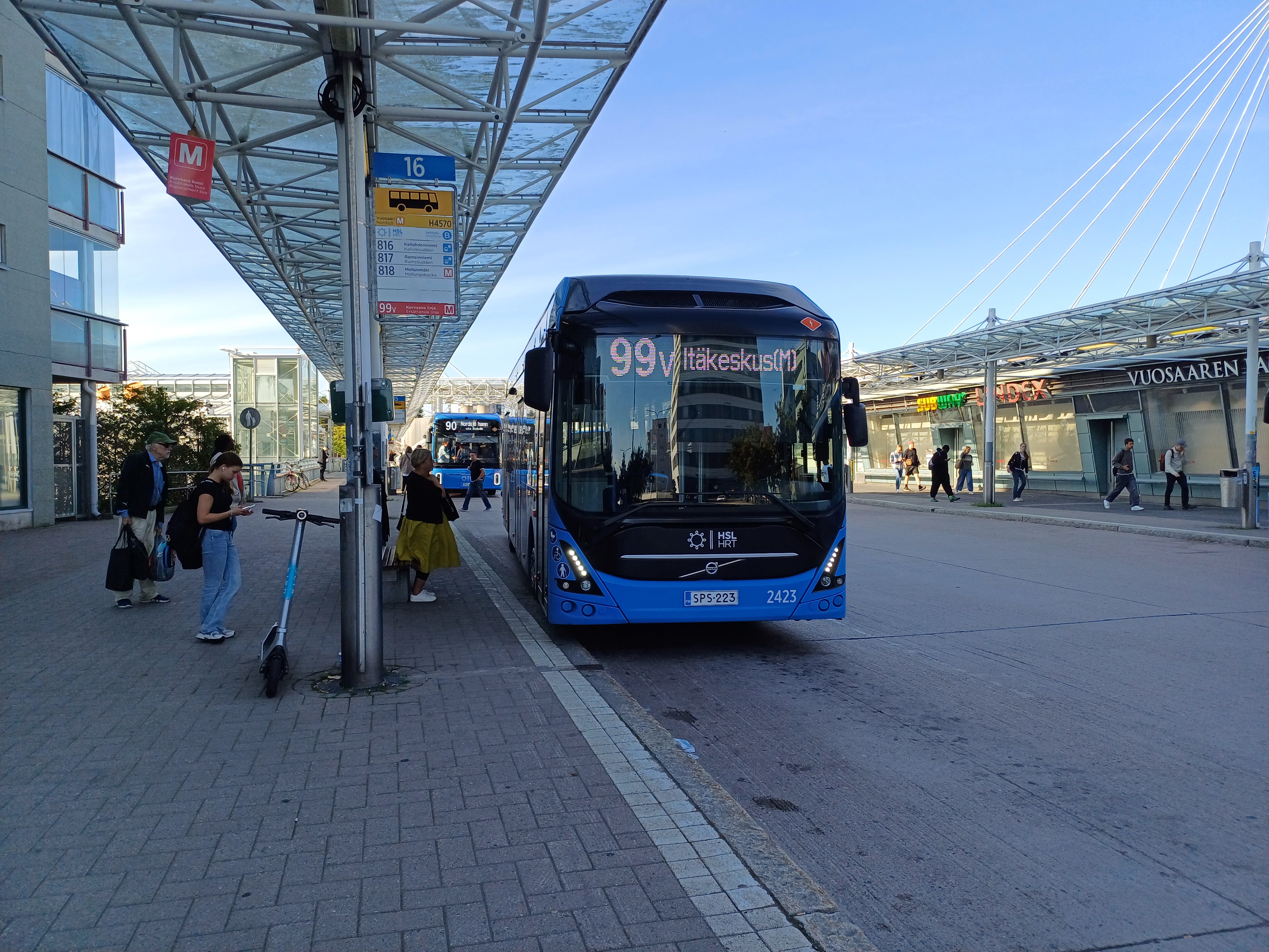 Koiviston Auto Helsinki 2423
