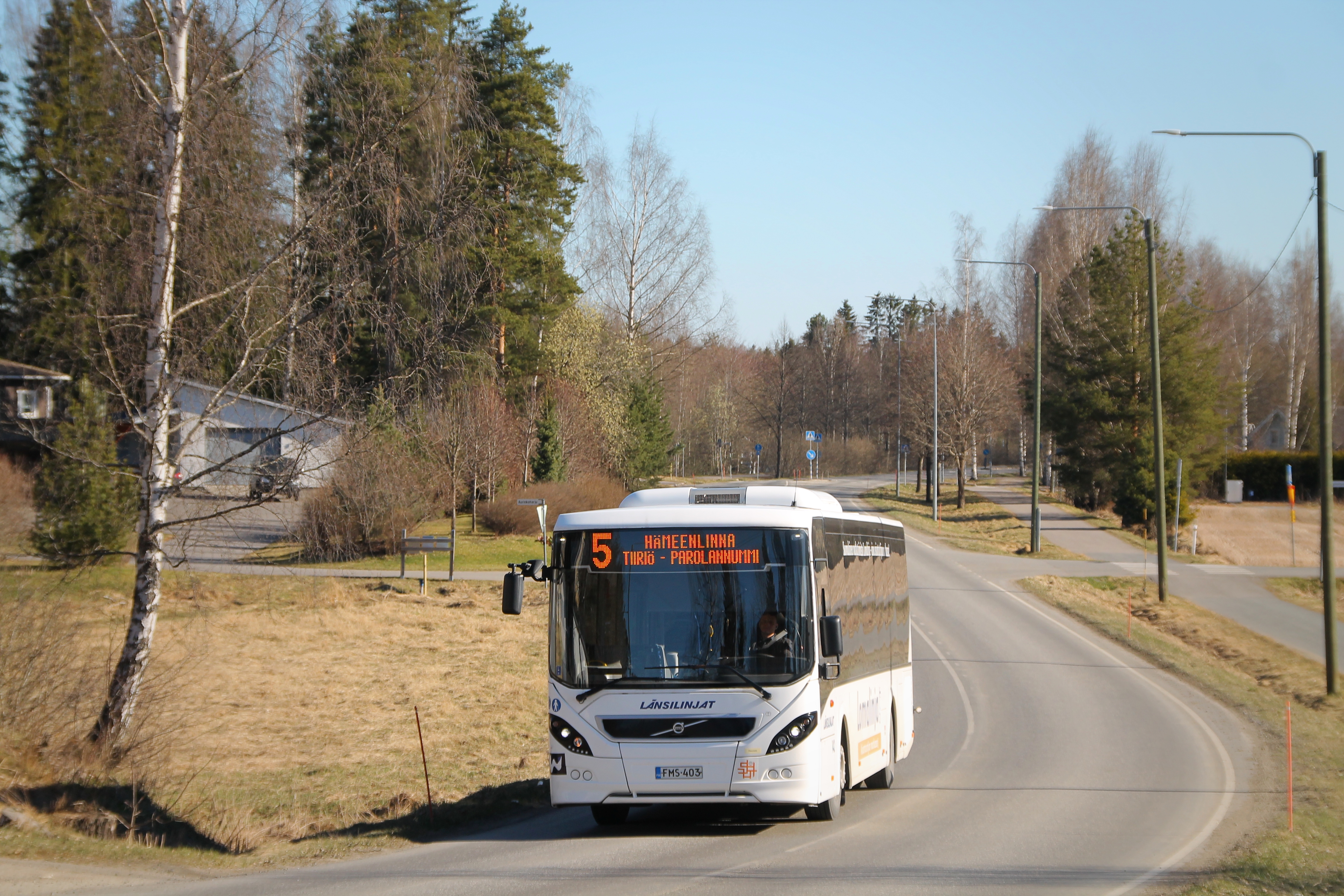 Länsilinjat 142