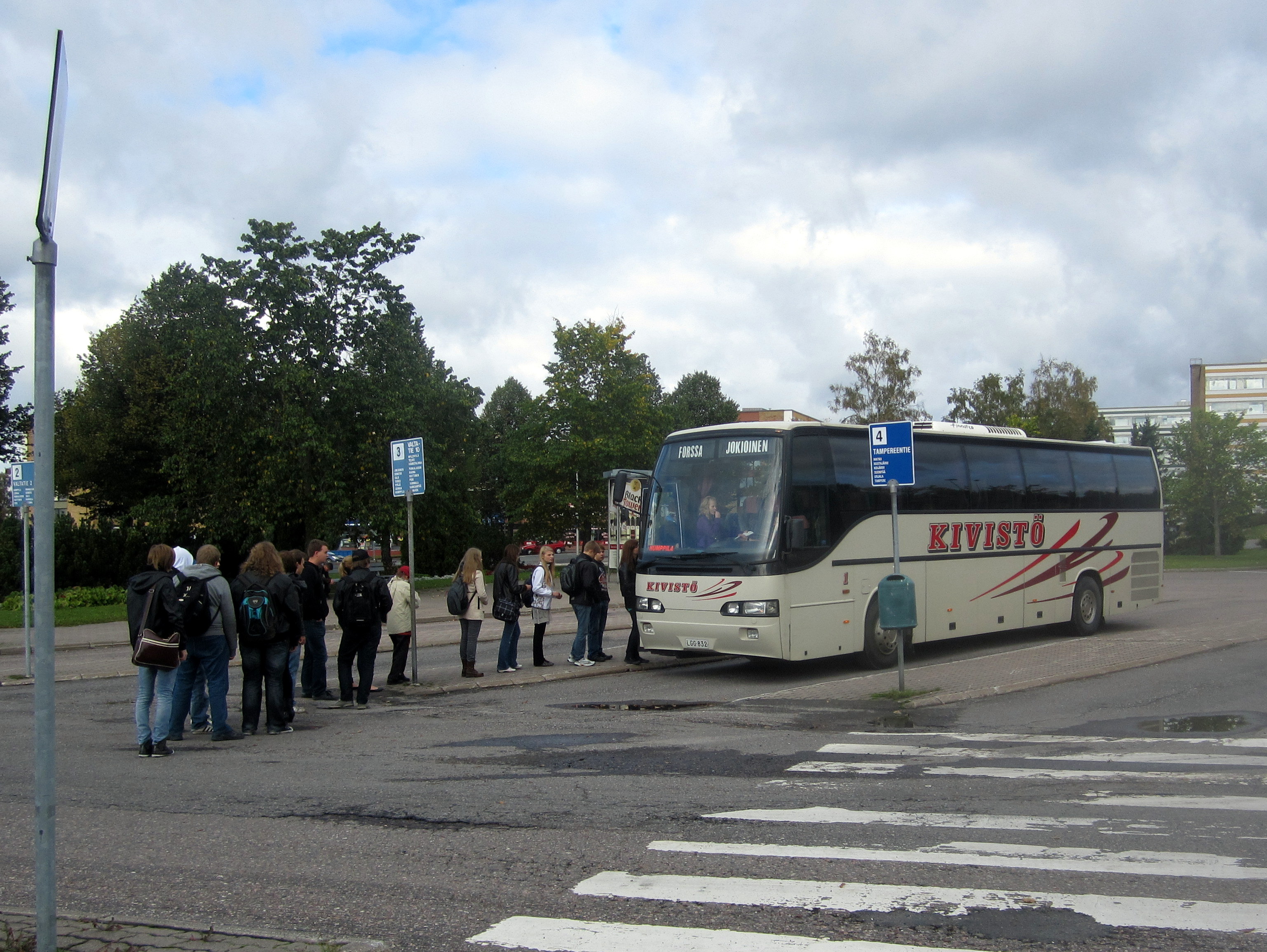 Linjaliikenne Kivistö 1