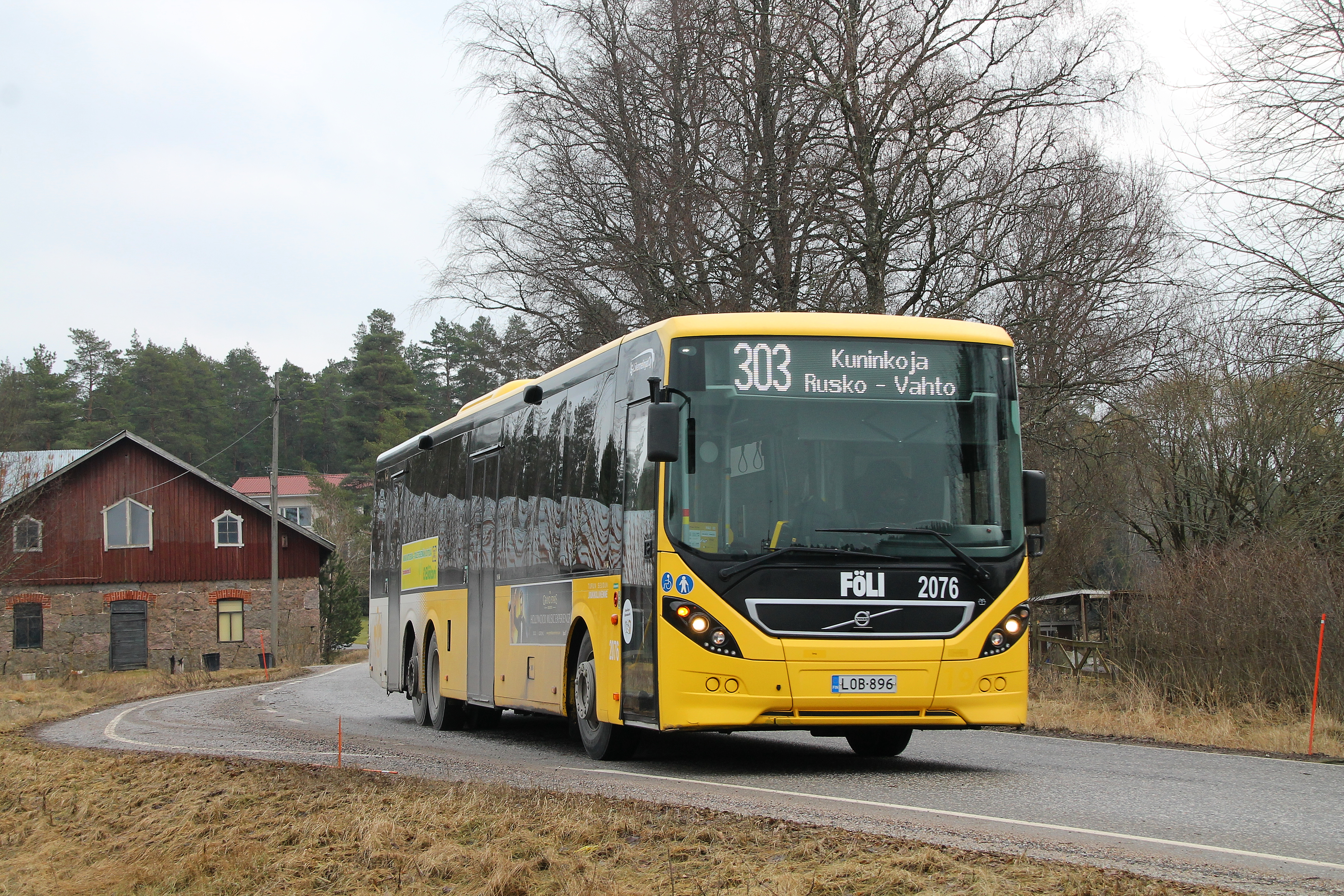 Linjaliikenne Nyholm 2076