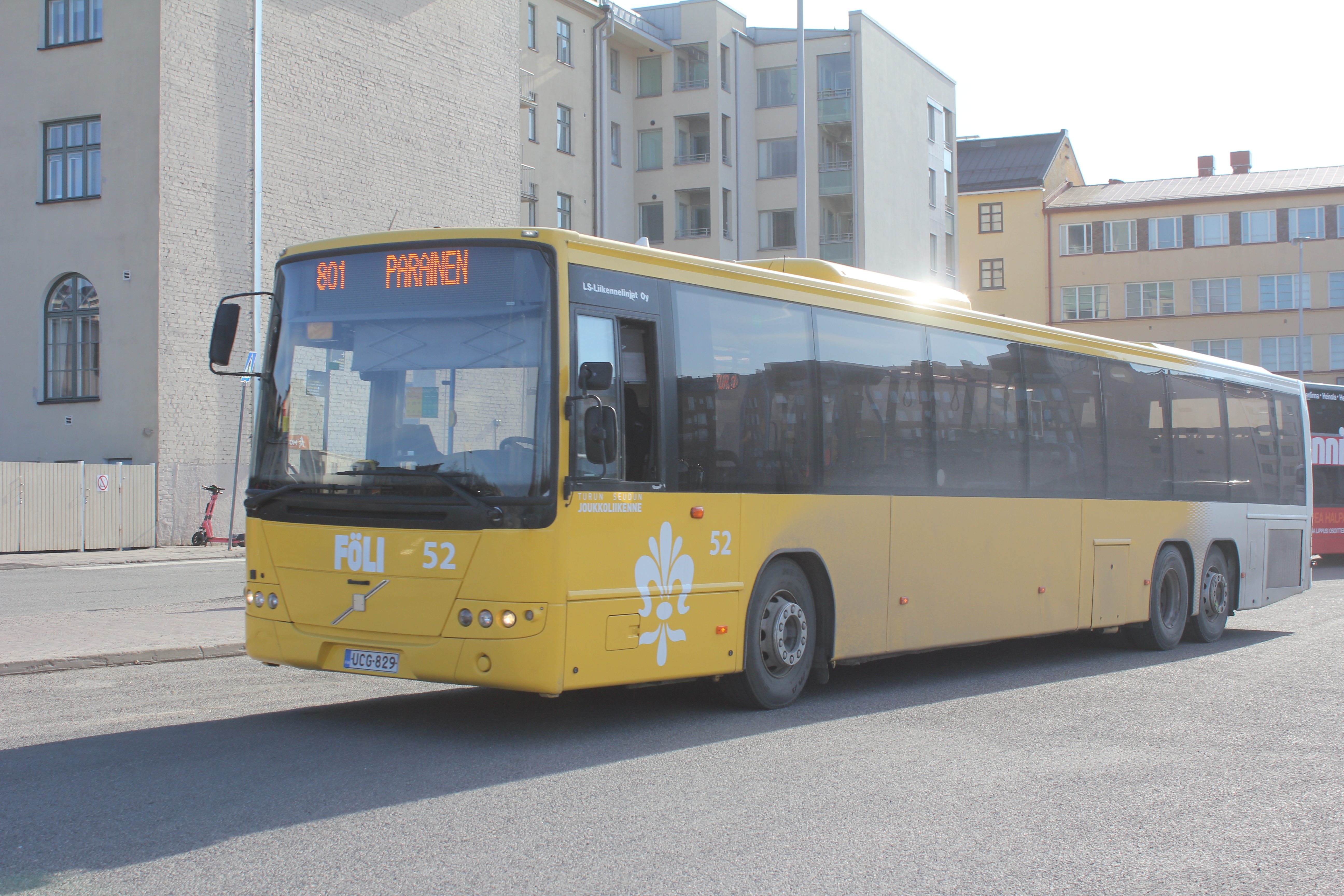 LS-Liikennelinjat 52