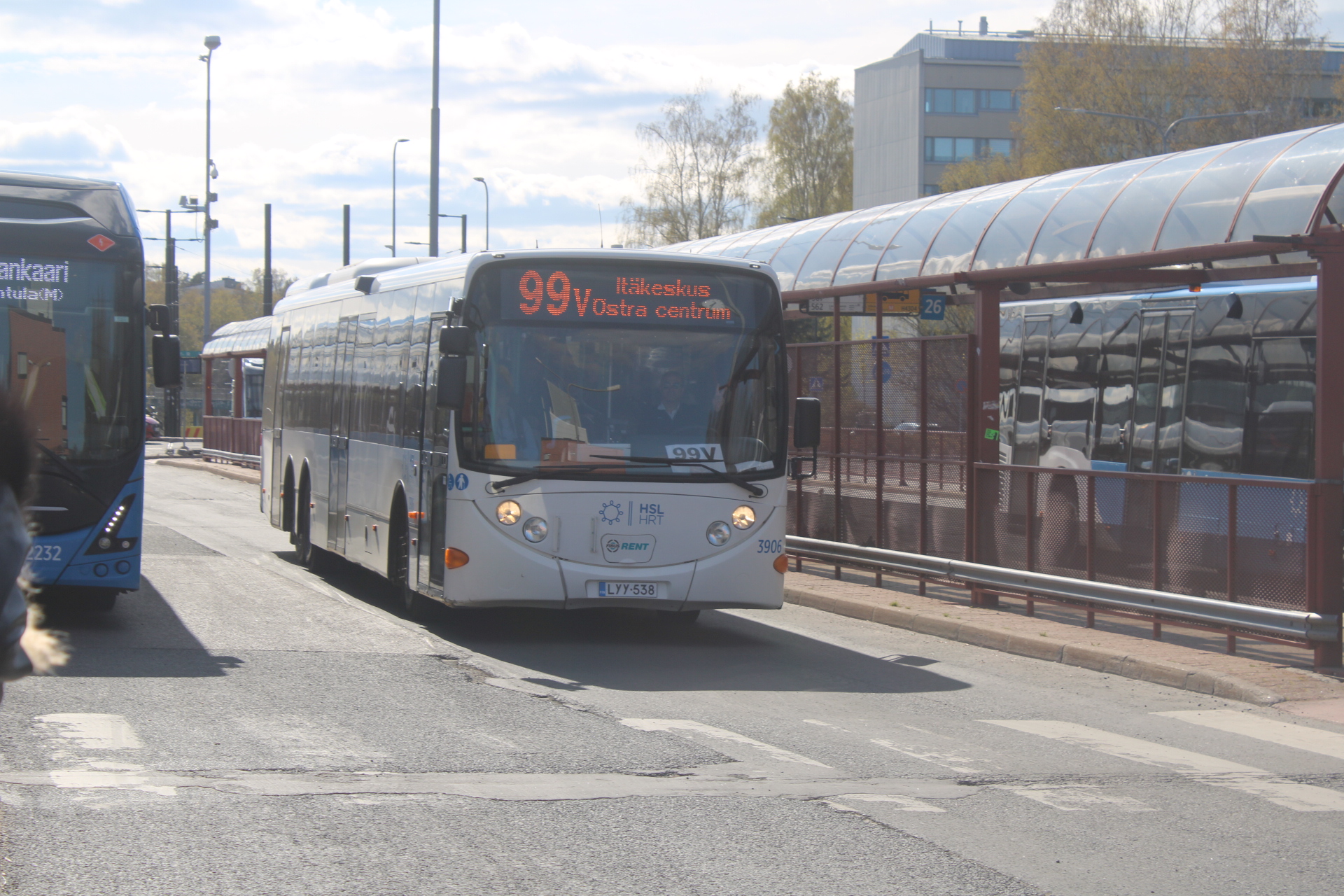Nobina 3906