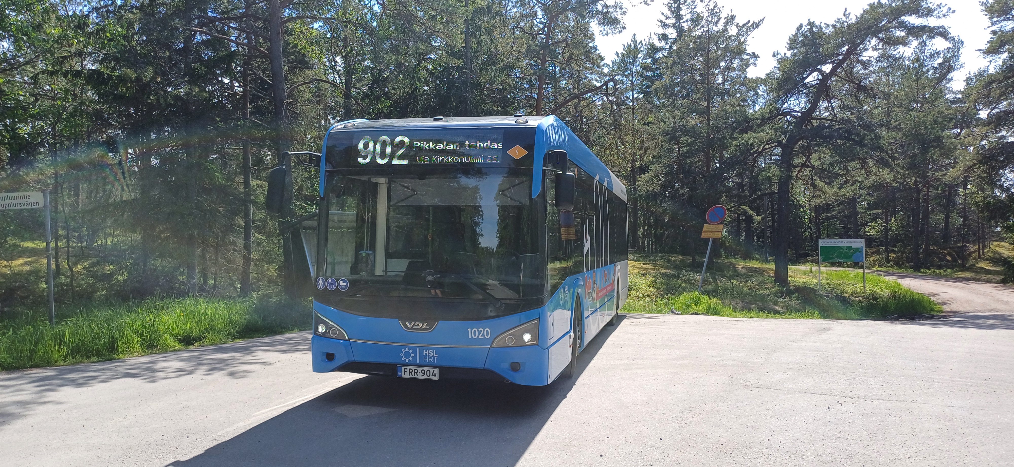 Pohjolan Liikenne 1020