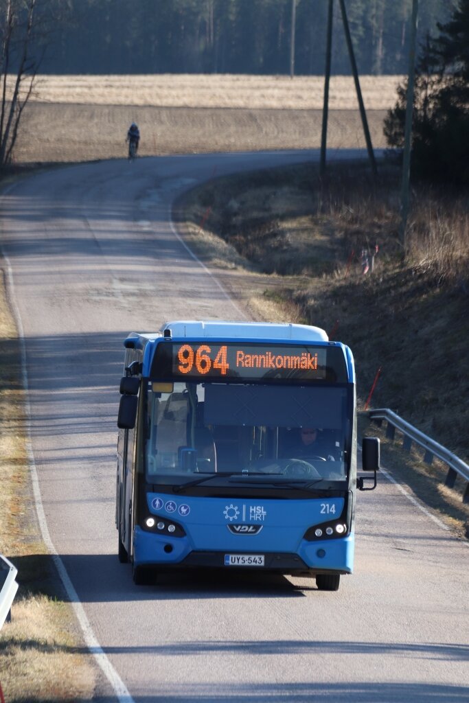 Pohjolan Liikenne 214