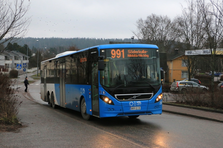 Pohjolan Liikenne 251