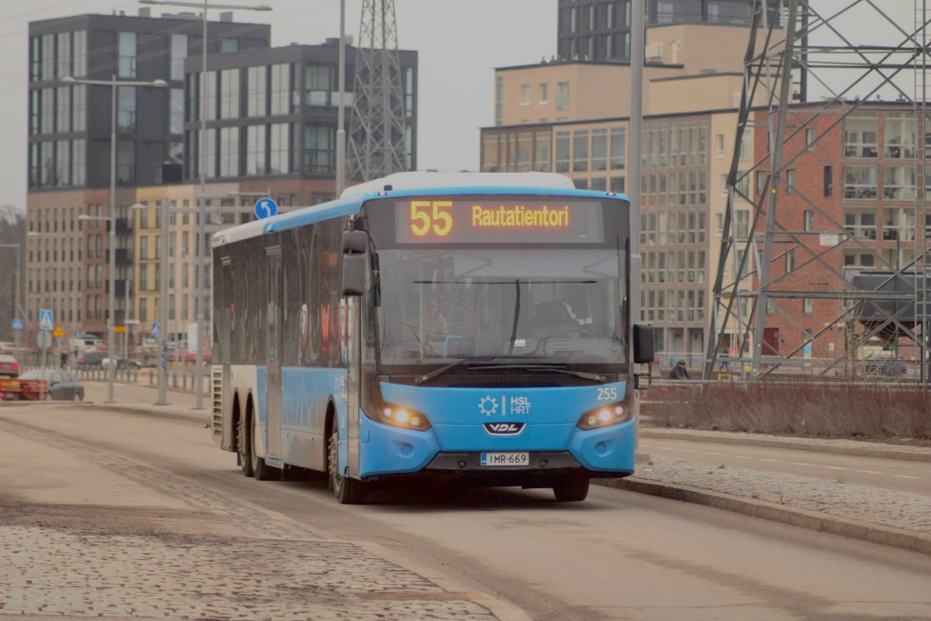 Pohjolan Liikenne 255