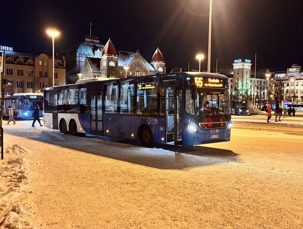 Pohjolan Liikenne 285