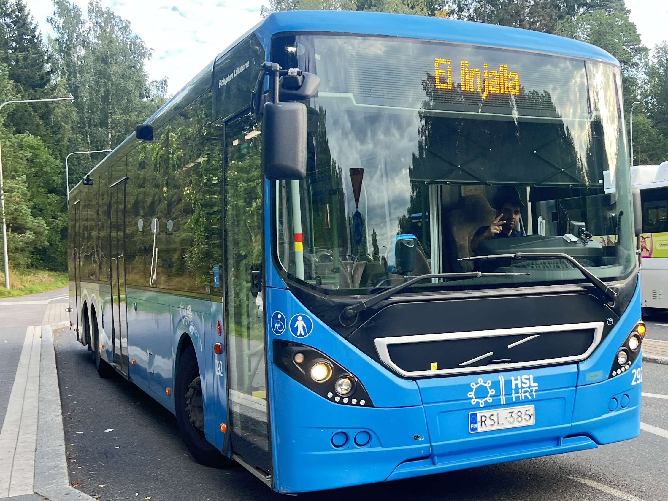 Pohjolan Liikenne 292