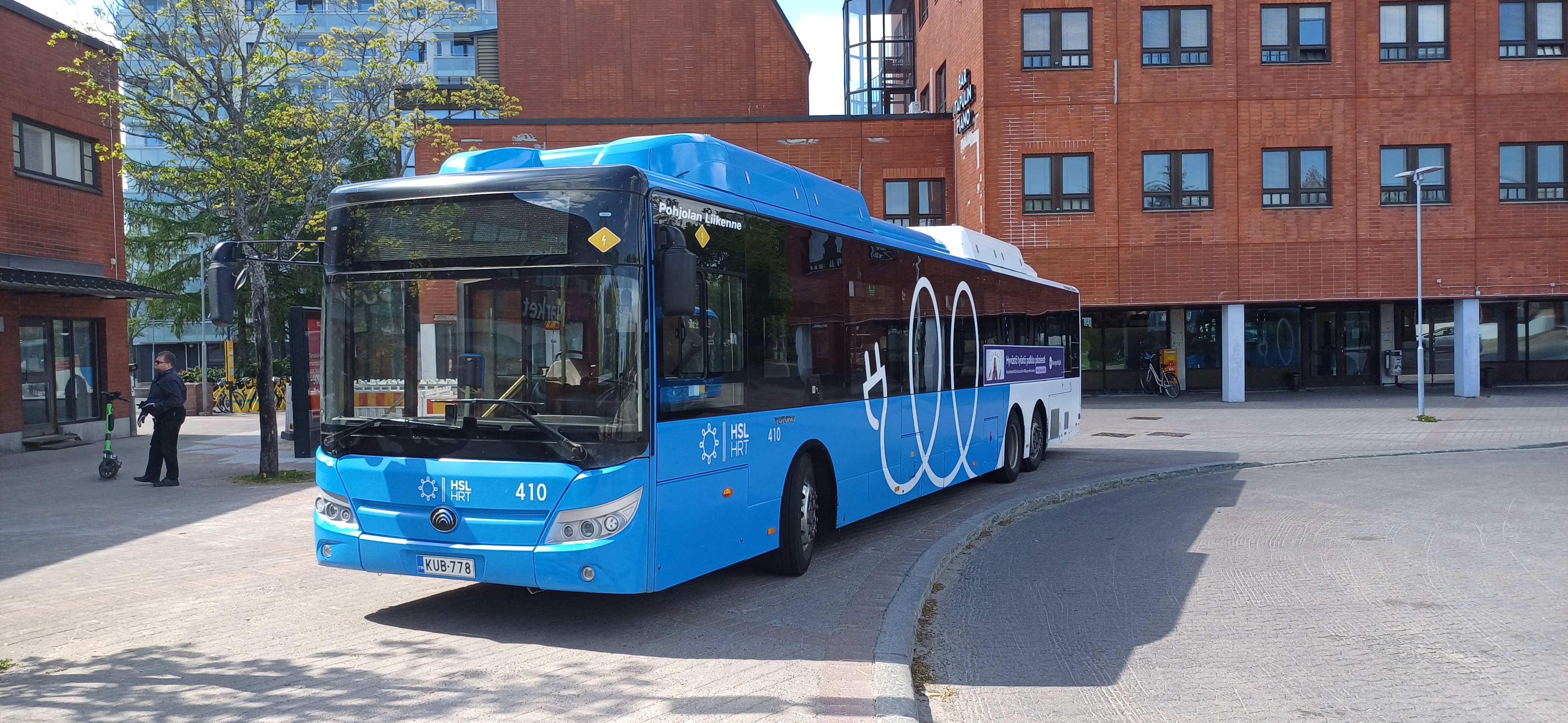 Pohjolan Liikenne 410