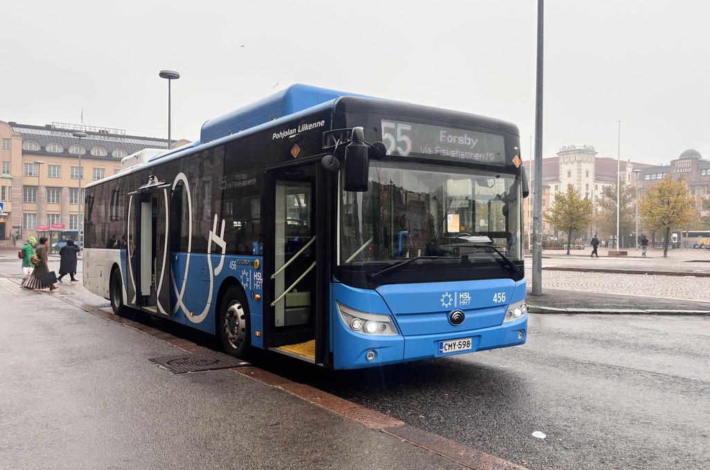 Pohjolan Liikenne 456