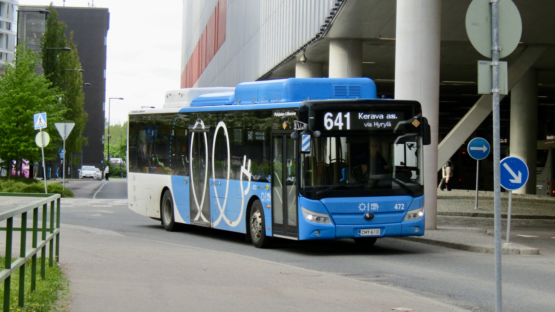 Pohjolan Liikenne 472