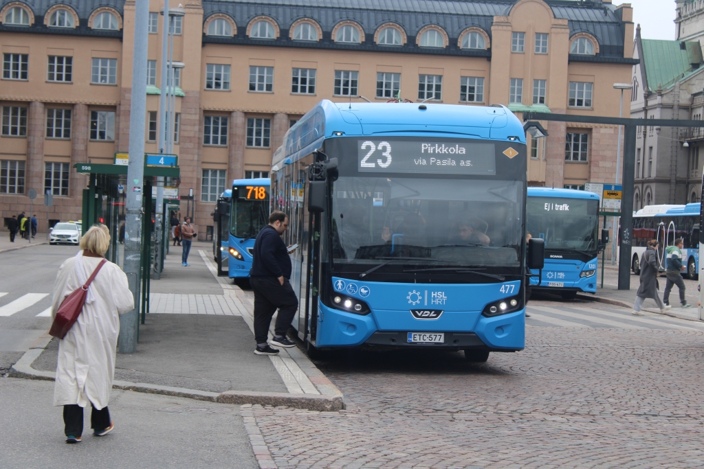 Pohjolan Liikenne 477